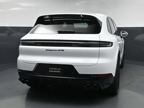 New 2026 Porsche Cayenne GTS AWD/4WD image 13