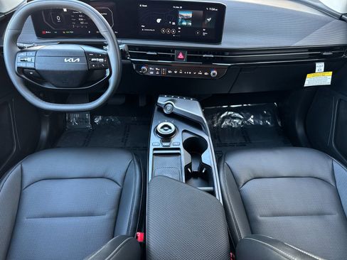 New 2025 Kia EV6 Wind image 13