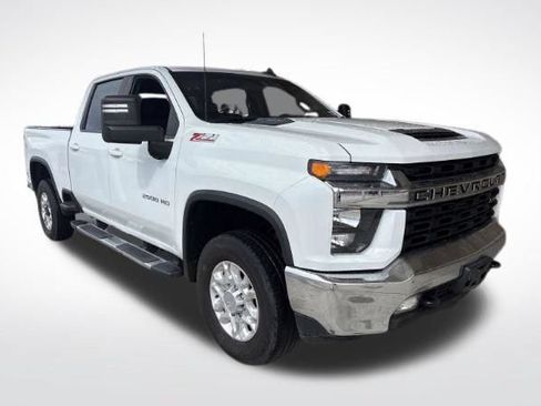 Used 2022 Chevrolet Silverado 2500 LT w/ Convenience Package AWD/4WD image 4