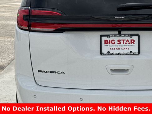 New 2026 Chrysler Pacifica Select FWD image 11
