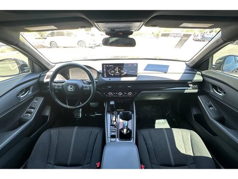 Used 2025 Honda Accord Sport image 13