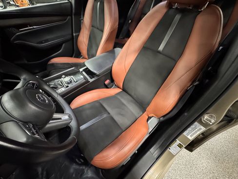 Used 2024 MAZDA MAZDA3 s image 20