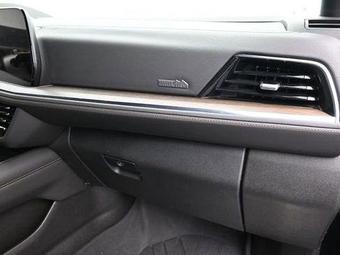 Used 2025 Chevrolet Tahoe High Country w/ Sun And Tow Package AWD/4WD image 38