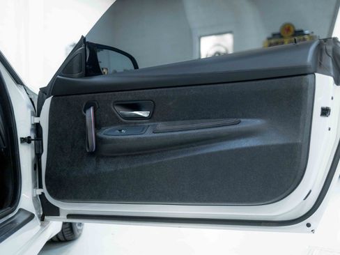 Used 2019 BMW M4 CS w/ Executive Package image 58