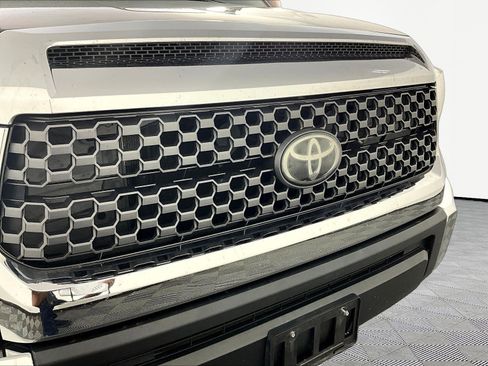 Used 2019 Toyota Tundra SR5 w/ TRD Off Road Package AWD/4WD image 34