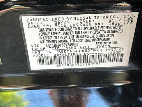 Used 2025 Nissan Sentra S FWD image 23