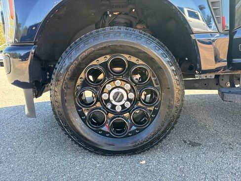 Used 2023 Ford F250 Lariat w/ Black Appearance Package image 26