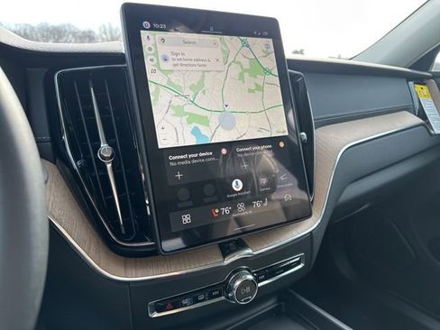 New 2026 Volvo XC60 T8 Ultra w/ Protection Package Premier image 16