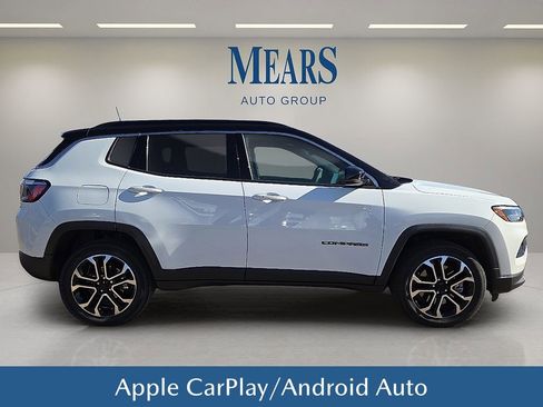 Used 2023 Jeep Compass Limited image 7