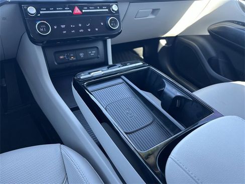 Certified 2025 Hyundai Tucson SEL image 24