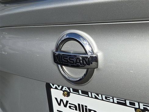 Used 2018 Nissan Rogue Sport SV w/ SV Technology Package image 28