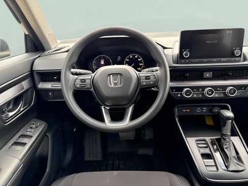 Used 2025 Honda CR-V EX image 19
