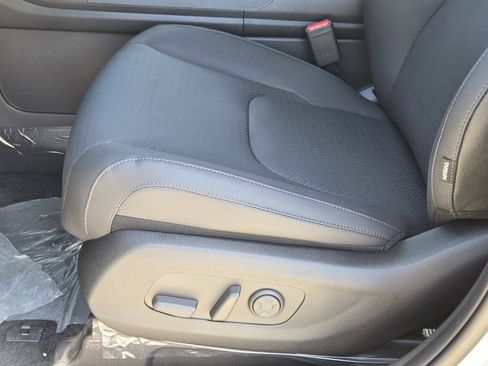 New 2026 Kia Carnival SX Prestige FWD image 17