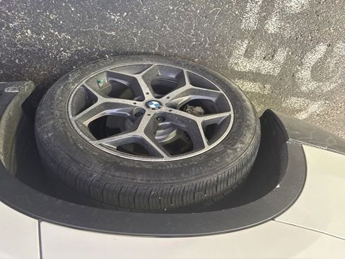 Used 2016 BMW X1 xDrive28i image 9