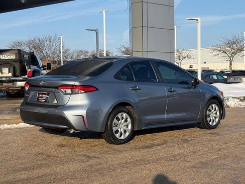 Used 2021 Toyota Corolla LE w/ Carpet Mat Package (TMS) image 3