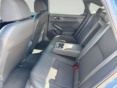 Used 2025 Honda Civic Sport image 18