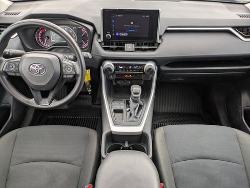 Used 2021 Toyota RAV4 XLE Premium image 13