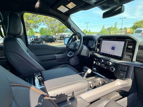 New 2026 Ford F150 Lariat w/ Equipment Group 502A High AWD/4WD image 12