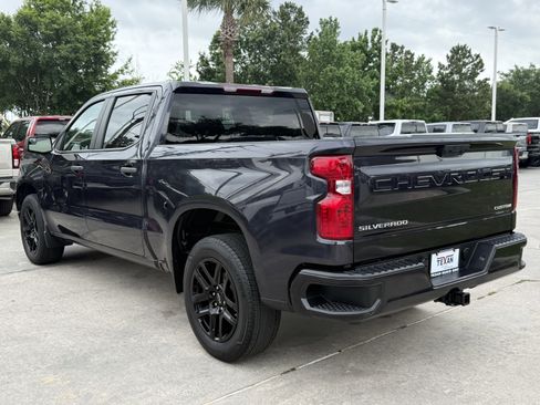 Used 2022 Chevrolet Silverado 1500 Custom RWD image 7