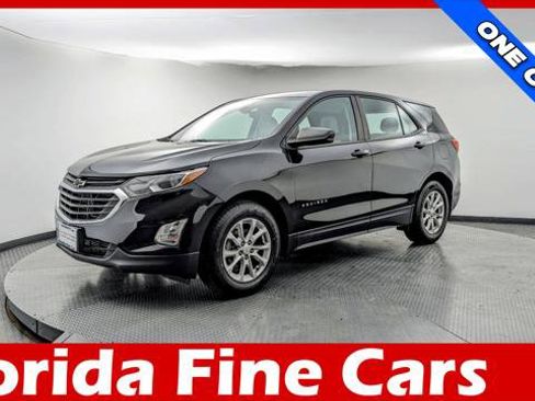 Used 2020 Chevrolet Equinox LS image 1