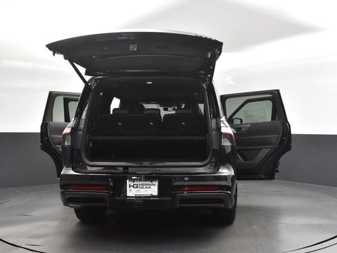 New 2026 INFINITI QX80 Autograph w/ Premium Cargo Package image 55