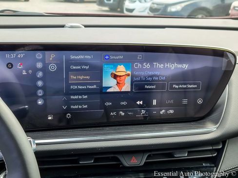 New 2025 Buick Envision Preferred image 13