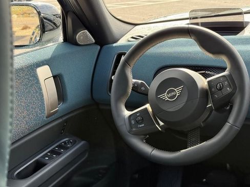 Used 2025 MINI Cooper Countryman S w/ Comfort Package Max AWD/4WD image 8