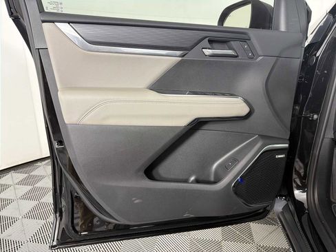 New 2026 GMC Acadia Elevation w/ Elevation Premium Package image 16