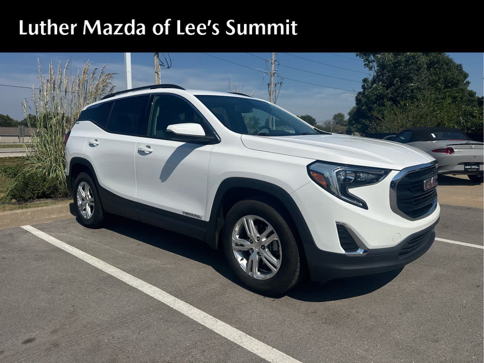 Used 2018 GMC Terrain SLE w/ Driver Convenience Package FWD image 1