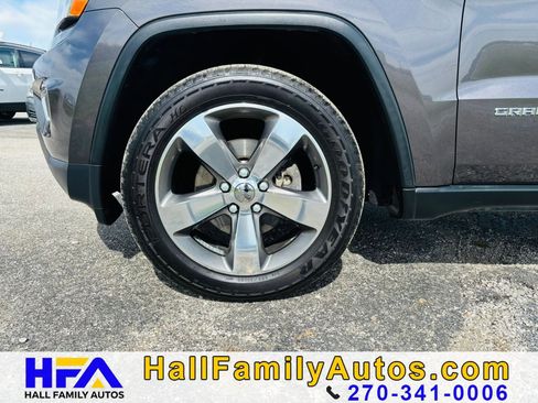 Used 2015 Jeep Grand Cherokee Limited w/ Luxury Group II image 33