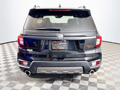 Used 2022 Honda Passport TrailSport image 6