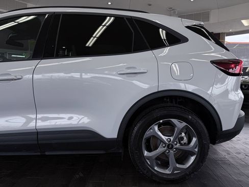 Used 2025 Ford Escape ST-Line Select AWD/4WD image 21