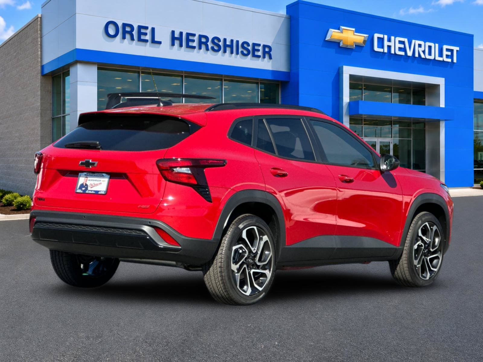 New 2026 Chevrolet Trax RS w/ Driver Confidence Package FWD image 4