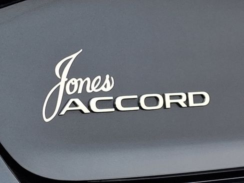 Certified 2025 Honda Accord EX-L image 29