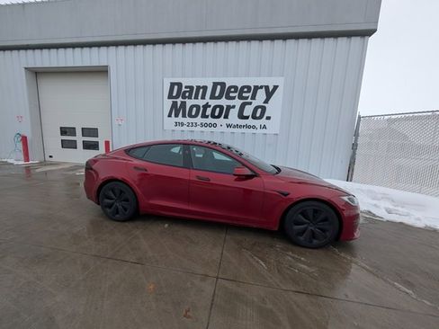 Used 2023 Tesla Model S Standard Range image 19