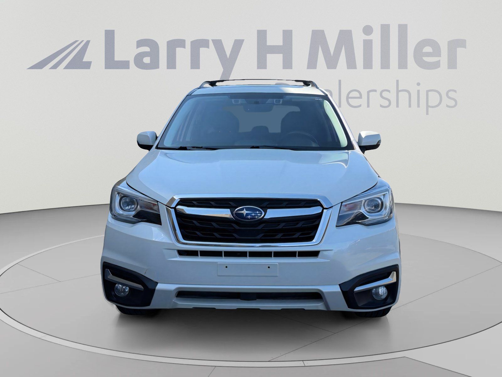 Used 2018 Subaru Forester 2.5i Touring AWD/4WD image 8