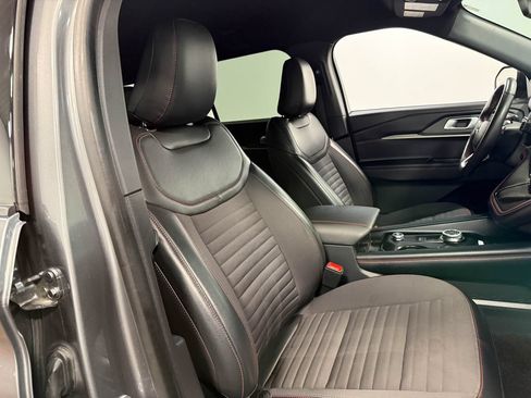 Used 2025 Ford Explorer ST-Line AWD/4WD image 61