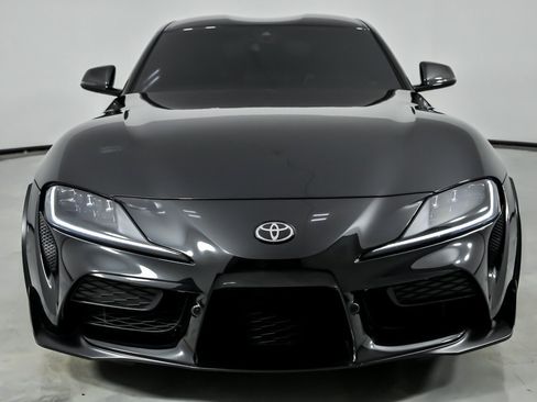 Used 2026 Toyota Supra w/ Driver Assist Package RWD image 5