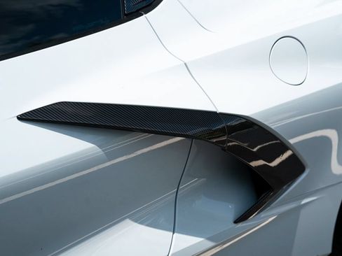 Used 2023 Chevrolet Corvette Stingray Preferred Cpe w/ Z51 Performance Package RWD image 25