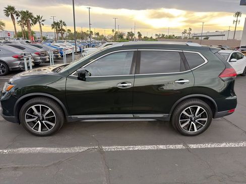 Used 2019 Nissan Rogue SL image 3