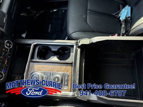 Used 2019 Ford Expedition Platinum AWD/4WD image 26
