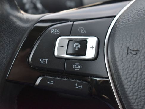 Used 2019 Volkswagen Atlas SE AWD/4WD image 21