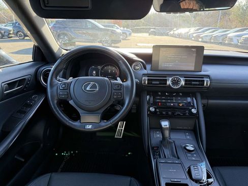 Used 2022 Lexus IS 350 F Sport image 8