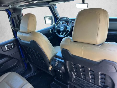 Used 2018 Jeep Wrangler Unlimited Rubicon AWD/4WD image 26