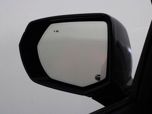 Used 2024 Chevrolet Tahoe LT w/ Luxury Package image 44