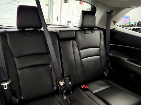 Used 2022 Honda Pilot Touring image 25