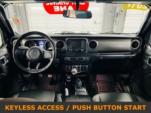 Used 2018 Jeep Wrangler Unlimited Sport S image 3