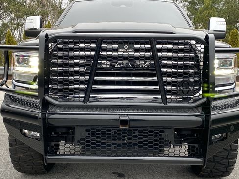 Used 2023 RAM 2500 Limited image 47