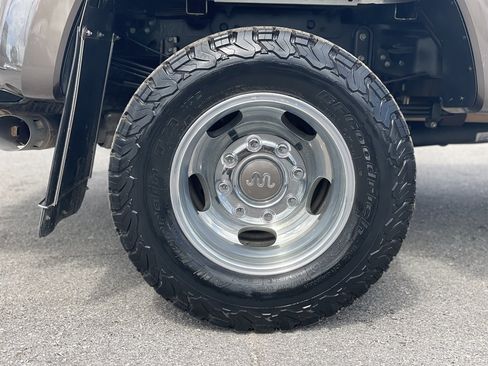 Used 2017 Ford F350 King Ranch w/ King Ranch Ultimate Package AWD/4WD image 40