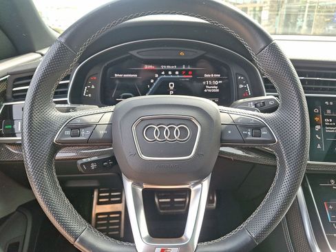 Used 2023 Audi SQ8 Prestige AWD/4WD image 21